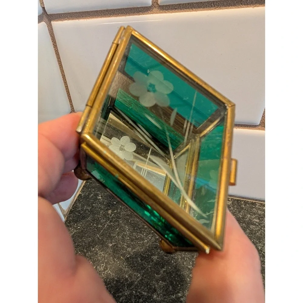 Vintage Mexican Brass Emerald Green Etched Glass Jewelry Trinket Box Mexico